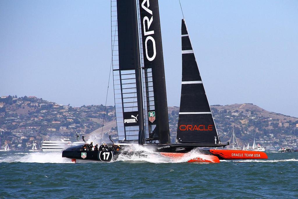 Oracle Team USA v Emirates Team New Zealand. America’s Cup Day 5 San Francisco. Oracle Team USA rounds Mark 1, Race 9 © Richard Gladwell www.photosport.co.nz